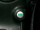 ECOモードSW付きで燃費向上