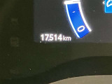 走行距離ご確認ください。なかなか1万キロ代のお車は出回らないかと思います!