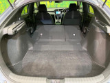普段のお買い物や通勤、送迎等に十分な荷室スペースを確保しております。セカンドシートを倒すと、大きな荷物の積載も可能です♪