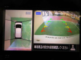 アラウンドビューモニター付きで駐車も楽々♪駐車が苦手な方でもこれで安心です!