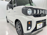 フォグランプ装着車です。暗い夜道の車両前方を明るく照らします
