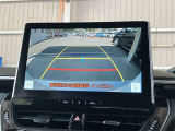 バックガイドモニターで、後方を確認しながら安心して駐車することができます。運転初心者も熟練者も必須の機能ですよ!