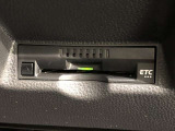 ETCがあれば高速道路などの料金所をスイスイと通過!スマートインターチェンジからも、高速道路へ乗り降りができ、必需品です。