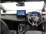 オシャレなインテリアで運転する気分も盛り上がりますよね^^