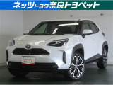 大き過ぎず小さ過ぎないちょうど良いサイズ感、都市からアウトドアまで対応する洗練されたデザイン等、高い人気を誇るコンパクトSUVです!
