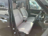 お引渡し前に点検整備を行います!ご購入後も中古車保証付きです!新車時メーカー保証期間が残っている場合は保証継承も行います!※ダイハツ車12ヶ月保証、他メーカー車6ヶ月保証となります。