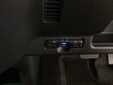ビルトインタイプの【ETC】で見た目もスッキリ。高速道路の利用にとても便利です。