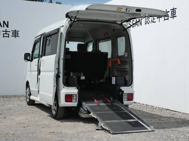 日産 NV100クリッパーリオ 