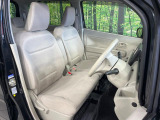 運転席シート廻りは使用感も少なく、良好な状態となっています。丁寧に使われていたことがよくわかりますね。