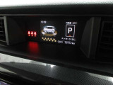 車両入庫時には、お客様より詳しくお話をお伺いさせて頂き、プロの査定士3名が「修復歴の有無」「不具合箇所の確認」等のチェックを行っておりますので、より安心してお乗り頂けるお車となります。