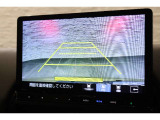バックカメラが装備されており、後方の安全確認はもちろんのこと狭い場所での駐車や雨の日・夜間など視界の悪いコンディションでのストレスの軽減にもなります!