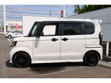 Lターボ特別仕様車スタイル+ブラック◆走行距離1.8万km◆リアカメラ付インターナビ ドライブレコーダー 15インチアルミ シートヒーター ETC 喫煙車