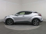 C-HR  G LEDエディション