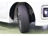 タイヤサイズ 165/55R15。