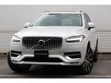 【ボルボカー千葉中央 在庫車】VOLVO SELEKT認定車はボルボ専門のスタッフが、車両の状態について176項目ものチェック基準で厳密な点検を実施。また、内外装の美しさについても厳しい目でチェックします。