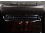CDはもちろんの事、DVD&Blu-ray再生も可能です。フルセグ地デジにも対応しさらにBluetoothにも対応しております