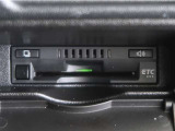 ETC車載器付きです。高速道路の料金所もスムーズに通過出来ます。