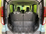 普段のお買い物や通勤、送迎等に十分な荷室スペースを確保しております。セカンドシートを倒すと、大きな荷物の積載も可能です♪