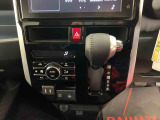 群馬ダイハツでは、安心してお乗りいただけるようにすべての車に検査・クリーニングを実施しています。