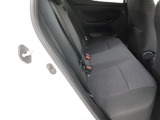 リアシートも厚く、長時間の移動もらくらくです!車種によってはラゲージスペースやトランクへのアクセスも可能!乗り心地・使い勝手共に充実です!!