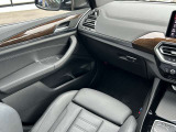 BMW正規認定中古車はもちろん、全国各地のBMW正規ディーラーにて点検修理・保証対応が可能!遠方のお客様やご転勤の多い方にも、安心してお乗り頂けます。
