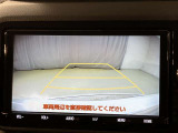【バックカメラ】あると便利なバックカメラ装備!駐車時に後方がリアルタイム映像で確認できます。立体駐車場や夜間の車庫入れ時に大活躍!運転スキルに関わらず、今や必須となった装備ですね♪