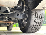 お車を安心してお乗りいただく為には、足回りの定期点検が欠かせません。サービスサポート(有償保証)では無料点検もご提供しており、安心のカーライフをお過ごしいただけるサポート体制が整っています。