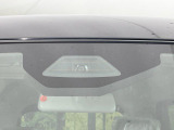 【スズキ セーフティサポート】走行中に前方の車両等を認識し、衝突しそうな時は警報とブレーキで衝突回避と被害軽減をアシスト。より安全にドライブをお楽しみいただけます。