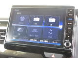 ナビゲーションは純正8インチメモリーナビ(VXU-185NBi)を装着しております。AM、FM、CD、DVD再生、Bluetooth、音楽録音再生、フルセグTVがご使用いただけます。