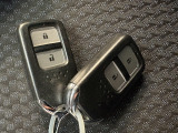 見通しの良い運転席回りとなっておりますので安心して運転をして頂けます!窓が大きいので明るく開放的な室内です