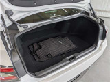 トランクルームもしっかりとしたスペースが御座いますよ! 意外と奥行きが深くかなりの量のお荷物を積み込むことが出来ます!