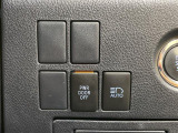 【オートライト(AUTO)】外の明るさをシステムが感知して、自動でヘッドライトが点灯します!ヘッドライトをつけ忘れを防ぐ便利機能です。