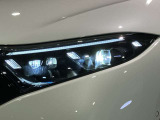 メルセデスの認定中古車「サーティファイドカー」には、最大100項目にも及ぶ点検・整備項目が設定されています。