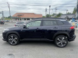 新車・中古車を取り揃えてお客様のご来店をスタッフ一同お待ちしております。