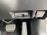 高速道路の料金所もスムーズに通過できるETC付いてます。