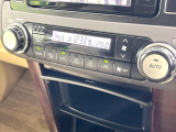 【左右独立型フルオートエアコン】運転席と助手席でそれぞれお好みの温度に設定可能。同乗者にも配慮した、快適な空調をお届け致します。