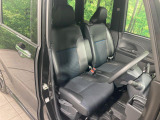 運転席シート廻りは使用感も少なく、良好な状態となっています。前オーナー様が丁寧に使っていたことがよくわかりますね。