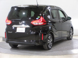 ボディクリーニング後、愛車をピカピカの状態へ保護するコーティング「ブライトパック」がおススメです!水垢がつきにくく、手入れがしやすくなりますよ!いつも愛車をきれいにしておきたい方におススメです。