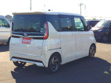【保険】自動車保険のスペシャリストがお客様の立場になってお客様に最適な自動車保険のご提案や万が一の時の事故対応にあたりますので、ご安心ください。