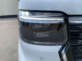 エンジンルームも綺麗に洗浄してから納車致します。普段あまり見ることが無い箇所だからこそ綺麗だと感動しますよね(*&acute;▽`*)