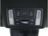 デュアルパワースライドドア&パワーバックドア装備!運転席周りのスイッチひとつで各ドアを自動で開閉でき楽々スムース♪スマートキーを携帯していれば、スイッチを押すだけで解錠&ドアオープンできます♪