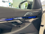 オートローンをご検討のお客様へ-スタンダードローンをはじめ、自由返済型、残価設定型など各種ローンの取り扱いがございます。試算などお気軽にお申し付けください。