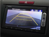 ◆バックカメラ◆リバースにするだけで映ります、後方の安全確認や、狭い駐車場での車庫入れ、雨の日や夜間など視界の悪い時に便利です!安全にバックする為には欠かせない装備です。