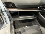 収納スペースもたくさん有ります☆車検証や小物類などすっきり収納♪