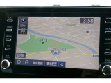 8インチディスプレイオーディオを装備。ナビキットを搭載していますので画面に地図を表示できます。フルセグTVの視聴も可能です。