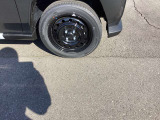 ☆お車についた傷やヘコミ、事故の修理もハヤシにお任せください。自社鈑金工場で修理ができますの安心です☆