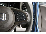 Hondaセンシングの機能のひとつ、アダプティブクルーズコントロール付!アクセルから足を離しても設定したスピードと前車との車間を保ち走行してくれます!車線維持もアシスト☆高速道路で疲労軽減ですね☆