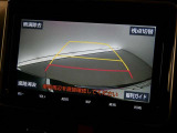 【バックモニター】・・・気になる後ろの見通しも、車庫入れに大活躍☆運転が困難な場所でも、しっかりサポート!心強い味方のモニターです♪