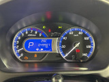 【スピードメーター】メーターがシンプルで見やすく運転しやすいですね!