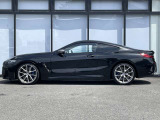 時を経ても深い魅力を放ち続けるBMW。より快適にお乗り頂くためにサポートプログラムをご用意しております。※認定中古車保証は登録日より最長4年間まで延長が可能です。